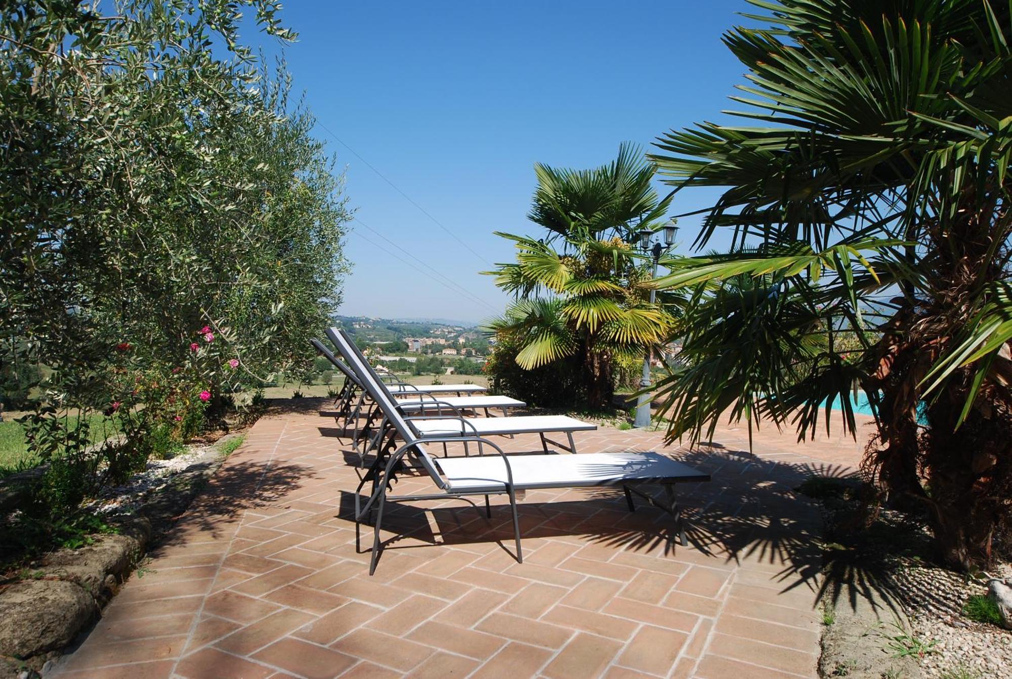Spoleto By The Pool Guest House Exterior foto