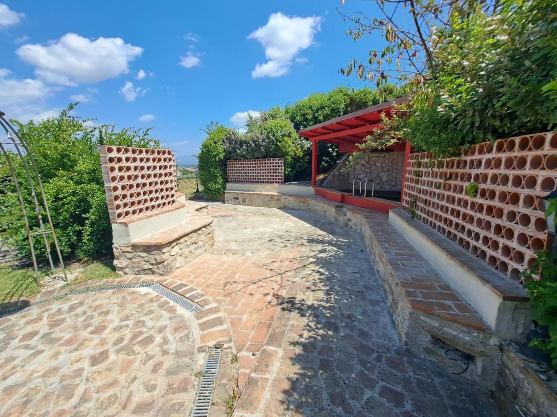 Spoleto By The Pool Guest House Exterior foto