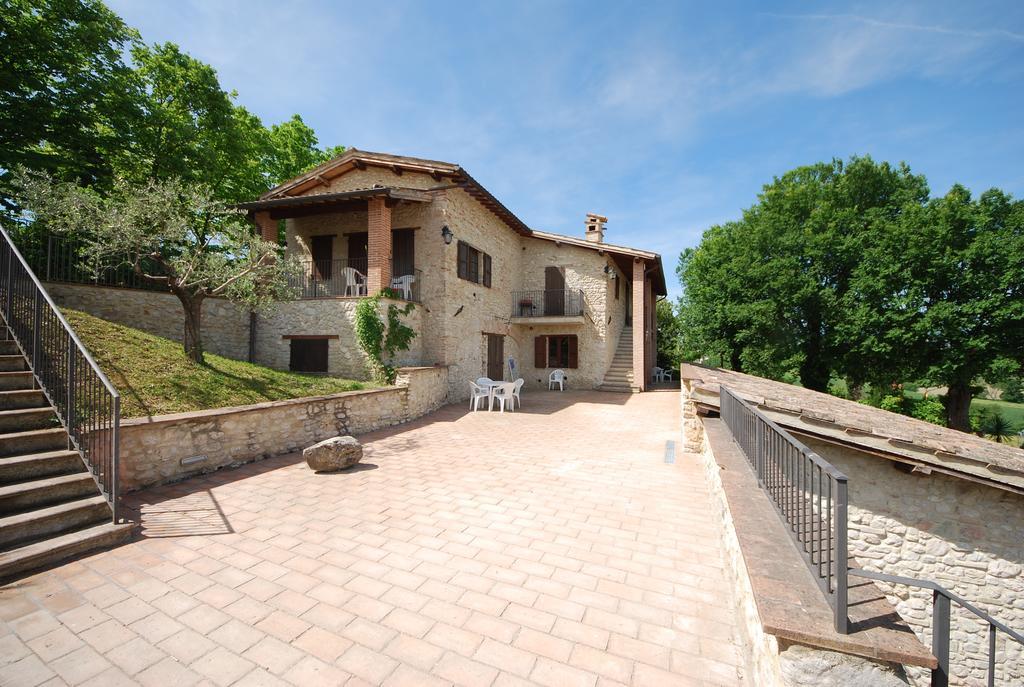 Spoleto By The Pool Guest House Exterior foto