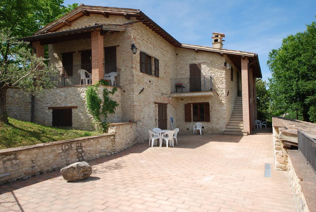 Spoleto By The Pool Guest House Exterior foto