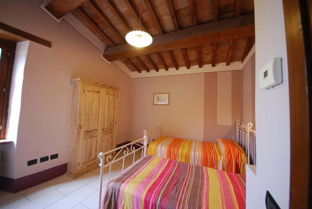 Spoleto By The Pool Guest House Exterior foto