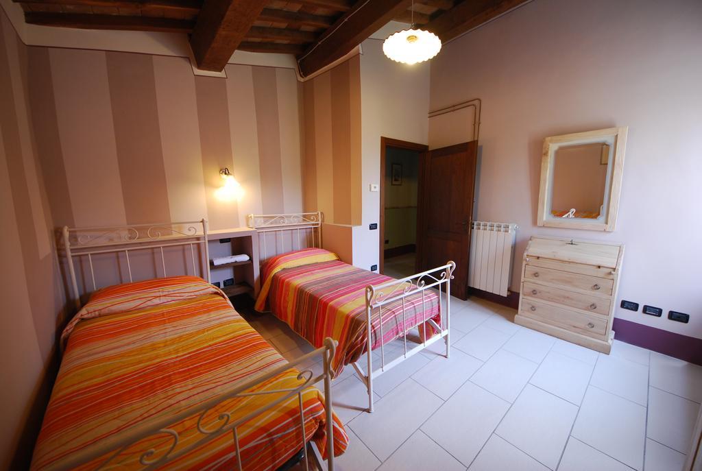 Spoleto By The Pool Guest House Exterior foto