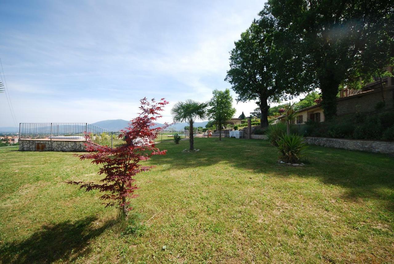 Spoleto By The Pool Guest House Exterior foto